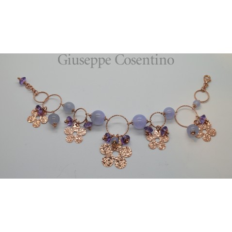 Bracciale in argento rosato con calcedonio e ametiste Bracciale in argento rosato con calcedonio e ametiste
