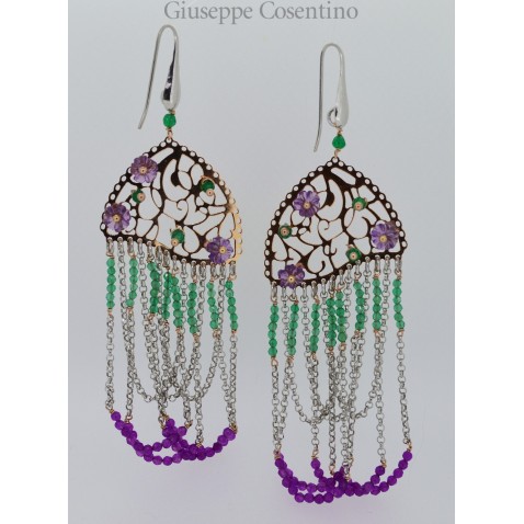 Orecchini in argento rosa e bianco con fiori di ametiste agate verde e fucsia Orecchini in argento rosa e bianco con fiori di ametiste agate verde e fucsia