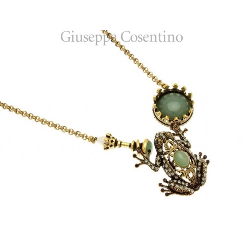 Alcozer necklace with frog