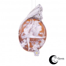Dancer gold pendant with cameo and diamonds