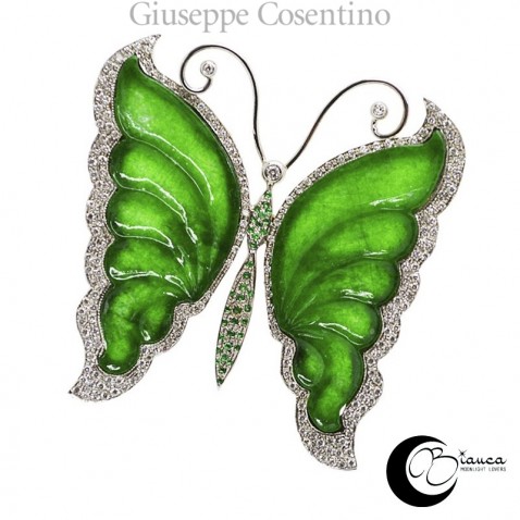 gold pendant jade, emeralds and diamonds gold pendant jade, emeralds and diamonds