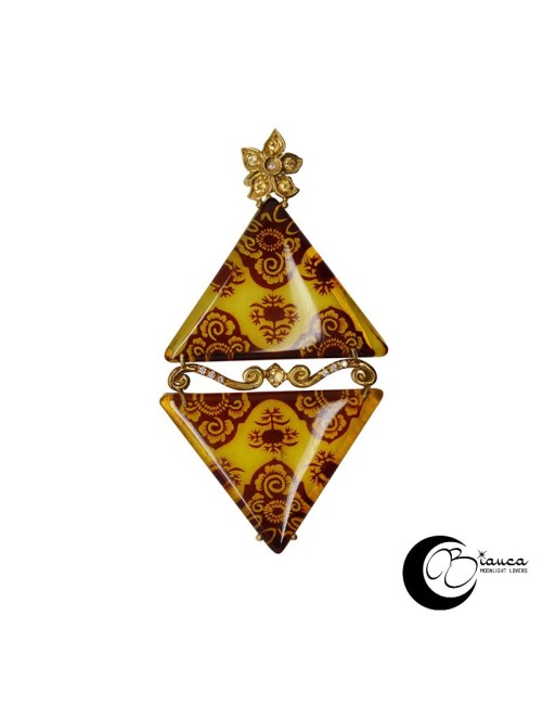 gold pendant with amber and diamonds
