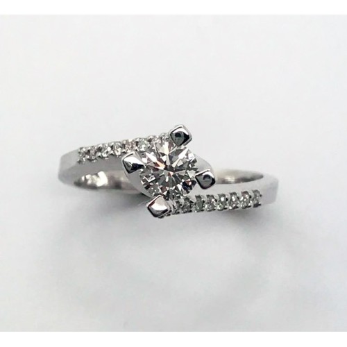 Valentino solitaire ring