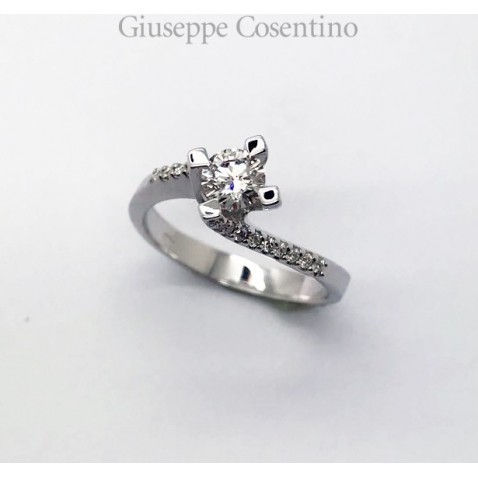 Solitario sales con brillantini