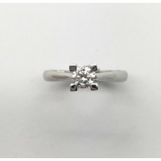 Classic model Solitaire ring 