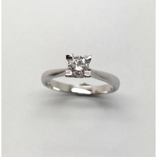 Classic model Solitaire ring 