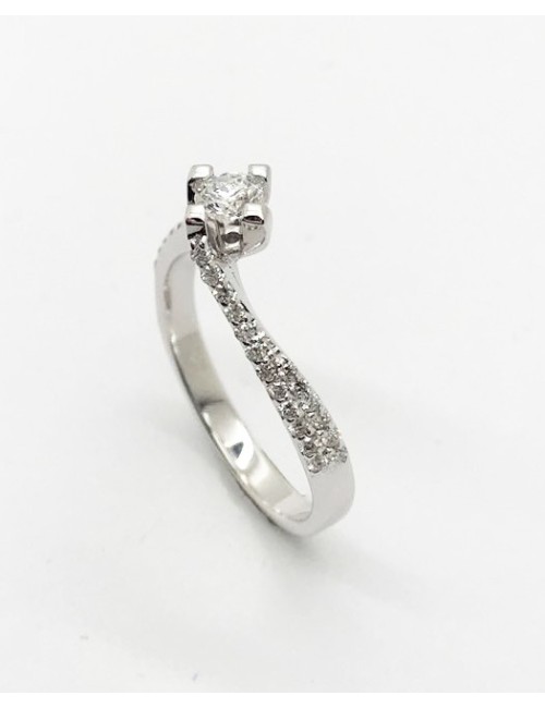 Valentino solitaire ring