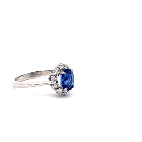 Anello con Zaffiro Naturale e Diamanti Naturali in oro bianco 18 K.