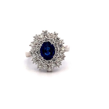 Anello con Zaffiro Naturale Ovale Royal Blue e Diamanti Naturali in Oro Bianco 18K