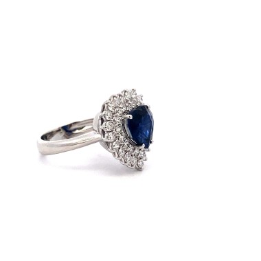 Anello con Zaffiro Naturale a Cuore 2,98 ct e Doppio Giro di Diamanti