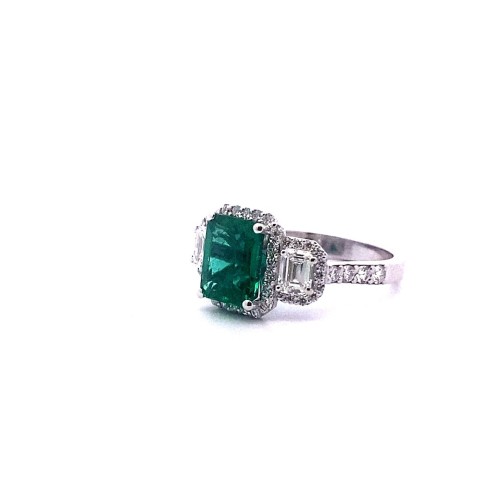 Anello con Smeraldo Rettangolare e Diamanti Certificati GIA in Oro Bianco
