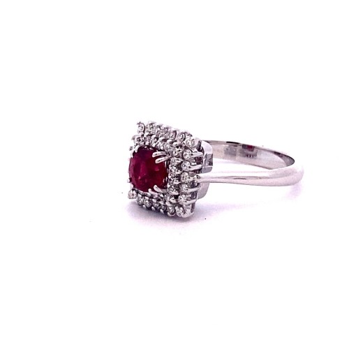 Anello con Rubino Cushion e Doppio Giro di Diamanti