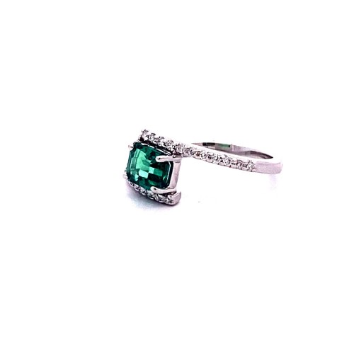 Anello con Smeraldo Rettangolare e Diamanti Naturali