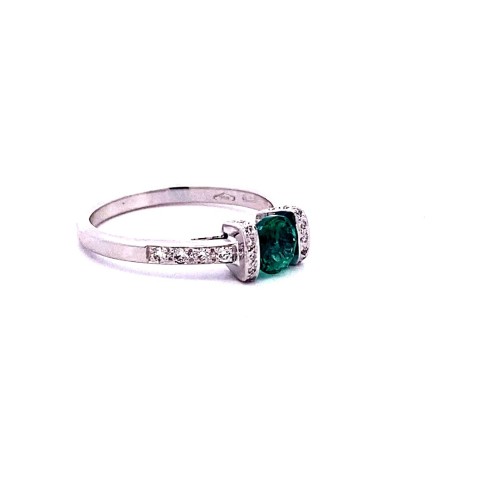Anello con Smeraldo Rotondo e Diamanti Naturali