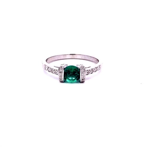Anello con Smeraldo Rotondo e Diamanti Naturali