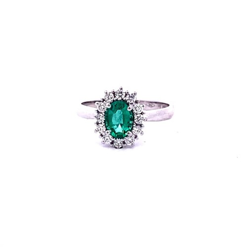Anello con Smeraldo Ovale e Diamanti Naturali