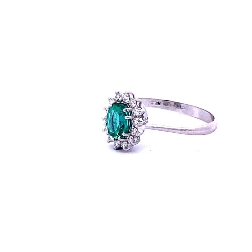 Anello con Smeraldo Ovale e Diamanti Naturali