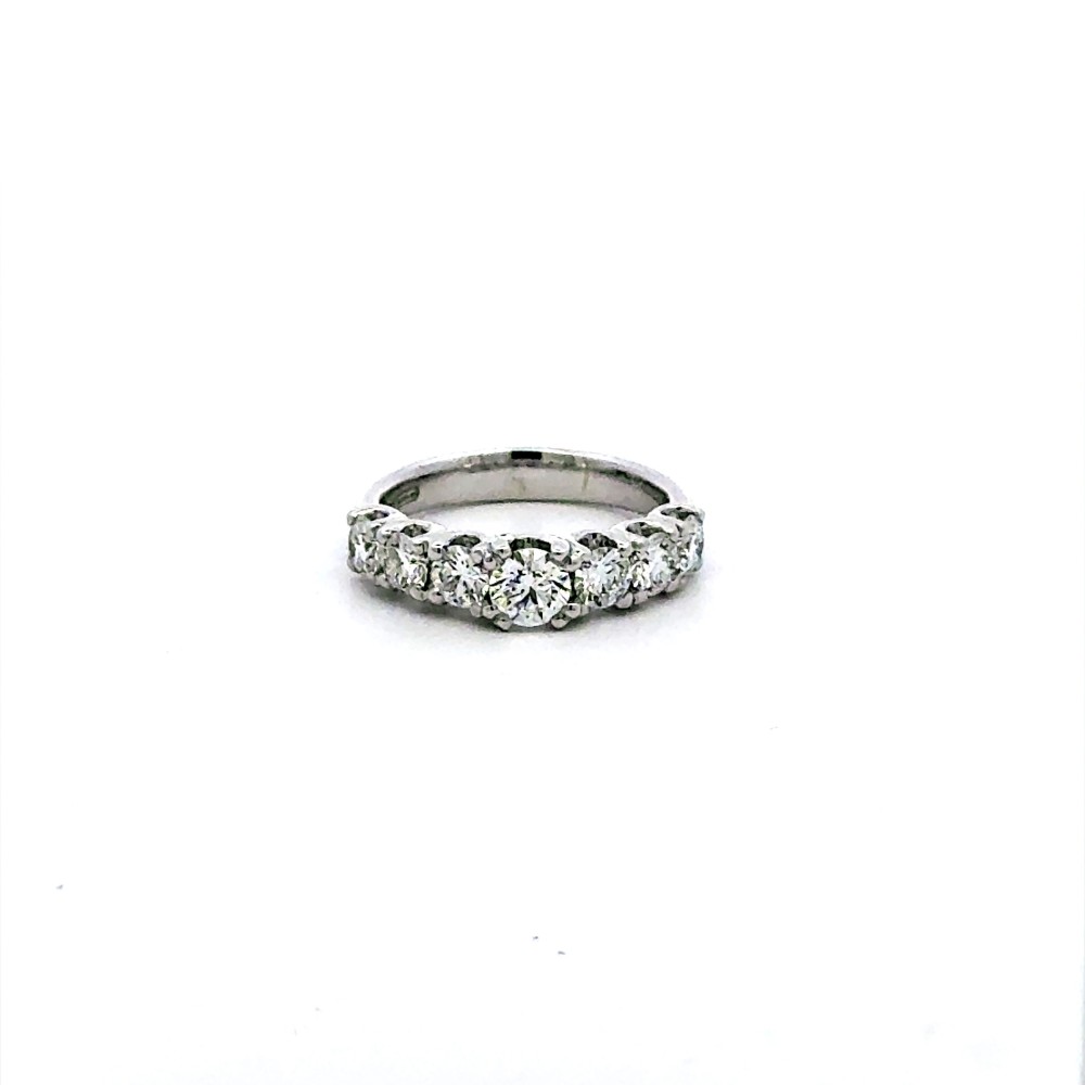 Anello con DIAMANTE NATURALE certificato GIA 0,41 ct D VS1 e diamanti laterali 1,21 ct