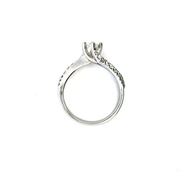 Anello con DIAMANTE NATURALE IGI 0,30 ct D VVS2 e diamanti laterali