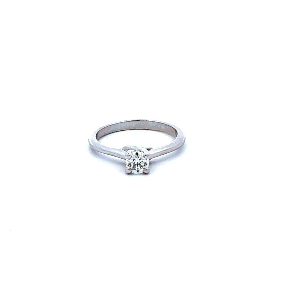 Anello con DIAMANTE NATURALE Certificato GIA 0,46 ct E VS1 Tripla Excellent