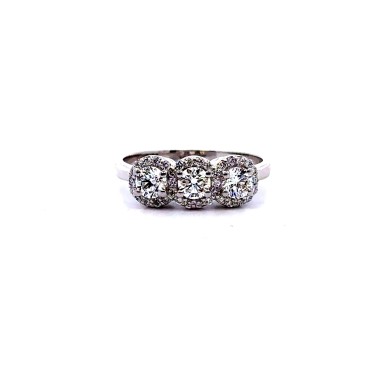 Anello Trilogy con Diamanti Naturali centrali 0,69 ct e contorno 0,23 ct