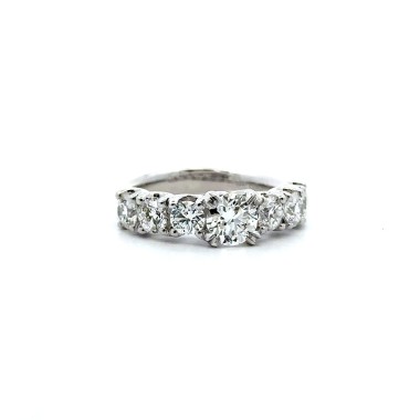 Anello Veretta con 7 Diamanti Naturali - Pietra Centrale 0,70 ct D VS1