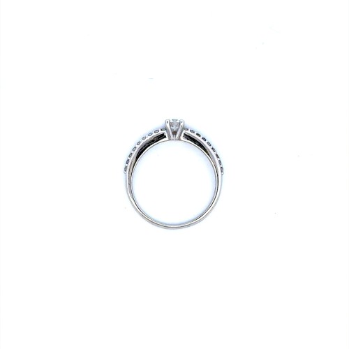 Anello Solitario con Diamante Naturale Centrale 0,22 ct e Diamanti sul Gambo 0,17 ct