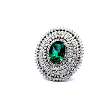 Anello con Smeraldo Ovale 3,96 ct e Diamanti Naturali 2,12 ct -
