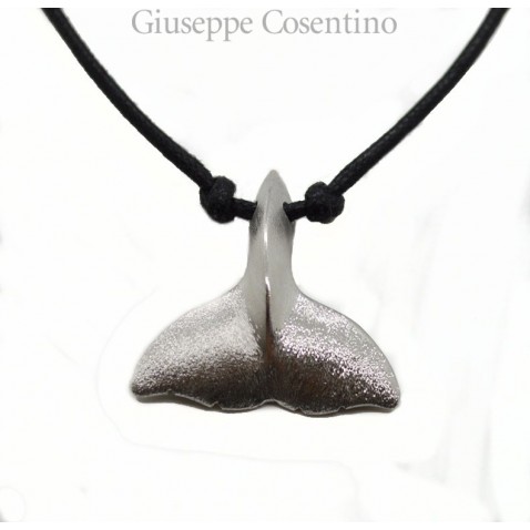 Pendente coda di balena in argento 925 Pendente coda di balena in argento 925