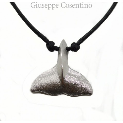 Pendente coda di balena in argento 925