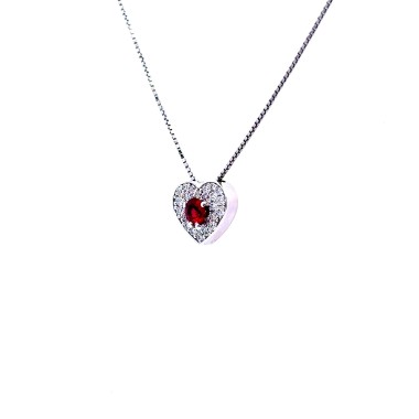 Collana con Pendente a Forma di Cuore con Rubino 0,31 ct e Diamanti 0,
