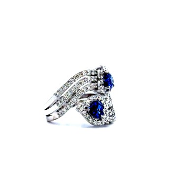 Anello Contrarié con Zaffiri Blu Naturali 1,52 ct a Cuore e Diamanti Naturali 1,05 ct