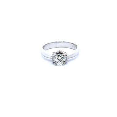 Anello con Diamante 0,70 ct D VS1, certificato GIA e Diamanti sul Gambo 0,17 ct