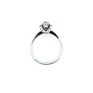 Anello con Diamante Naturale 0,70 ct D VS1 GIA e Diamanti Naturali sul