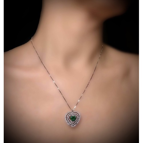 Collana con Pendente con Smeraldo 1,00 ct e Diamanti 0,78 ct