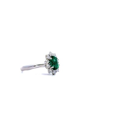 Anello con Smeraldo Naturale 1,11 ct e Diamanti 0,50 ct in Oro Bianco