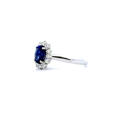 Anello con Zaffiro Naturale 1,21 ct e Diamanti 0,29 ct in Oro Bianco