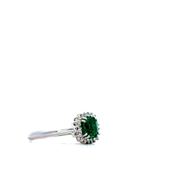 Anello con Smeraldo Quadrato e Diamanti in Oro Bianco 18k