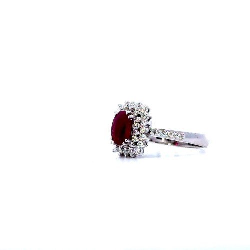Anello con Rubino Naturale Ovale Certificato 1,04 ct e Diamanti 0,60 ct in Oro Bianco 18 Carati