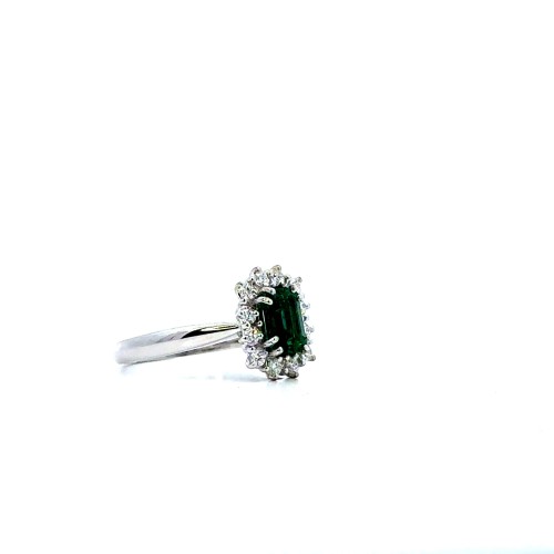 Anello con Smeraldo Naturale Rettangolare 0,80 ct e Diamanti 0,30 ct in Oro Bianco 18 Carati
