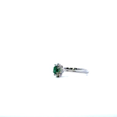 Anello con Smeraldo Naturale 0,18 ct e Diamanti Naturali 0,08 ct