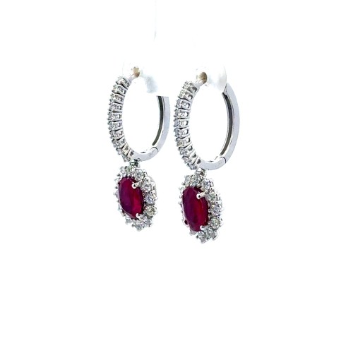 Orecchini con Rubini Naturali Ovali 2,23 ct e Diamanti Naturali 1,08 ct