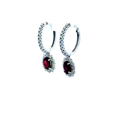 Orecchini PendentI con Rubini Naturali Ovali 2,20 ct e Diamanti Naturali 1,01 ct