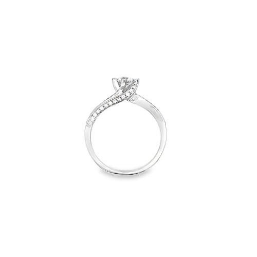 Anello con Diamante Naturale GIA 0,30 ct e Diamanti sul Gambo 0,31 ct