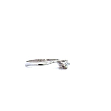 Anello Solitario con Diamante Naturale 0,10 ct Modello Valentino