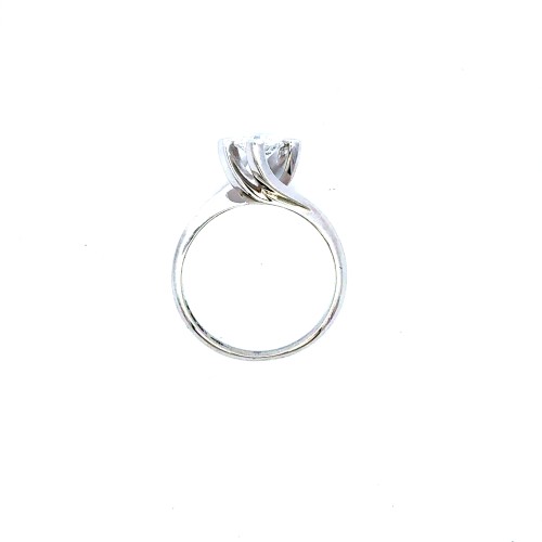 Anello Solitario con Diamante Naturale 0,70 ct GIA in Oro Bianco 18 Carati