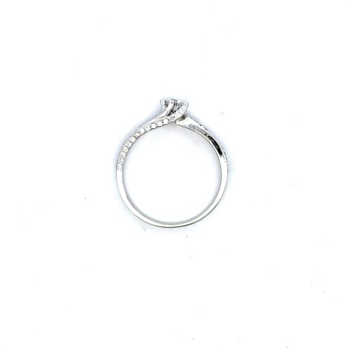 Anello con Diamante Naturale 0,25 ct e Diamanti Naturali 0,14 ct sul Gambo