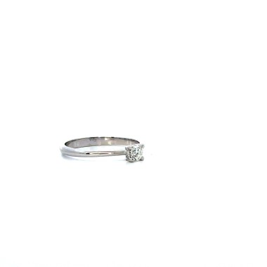 Anello con Diamante Naturale 0,20 ct in Oro Bianco 18 Carati