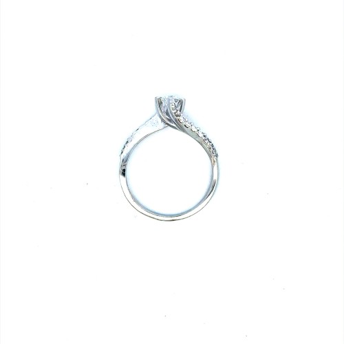 Anello Solitario Modello Valentino con Diamante Naturale 0,25 ct e Diamanti sul Gambo 0,27 ct