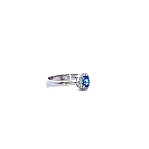 Anello con Zaffiro Blu Naturale 0,59 ct e Diamanti Naturali 0,12 ct